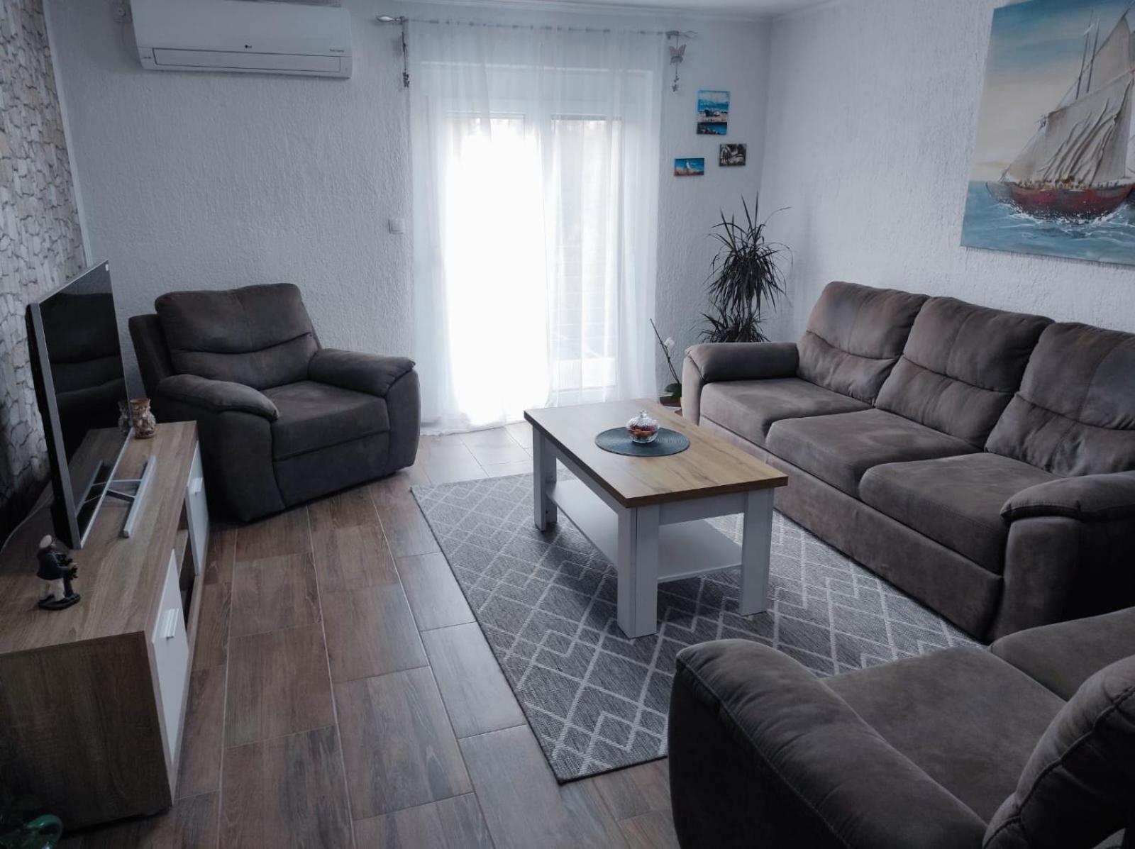 Apartman Jenny-Porec Kosinozici Zewnętrze zdjęcie