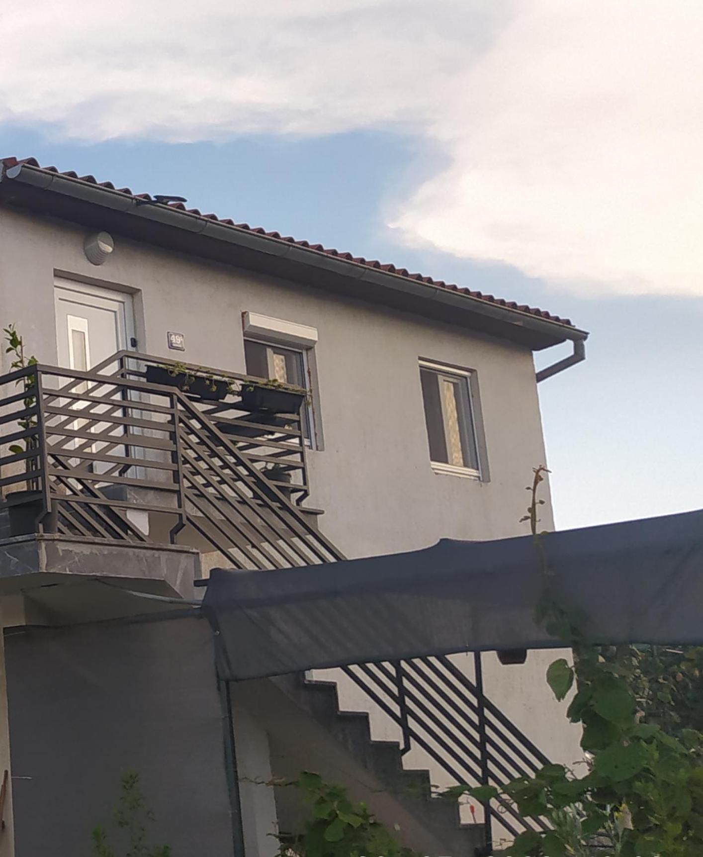 Apartman Jenny-Porec Kosinozici Zewnętrze zdjęcie